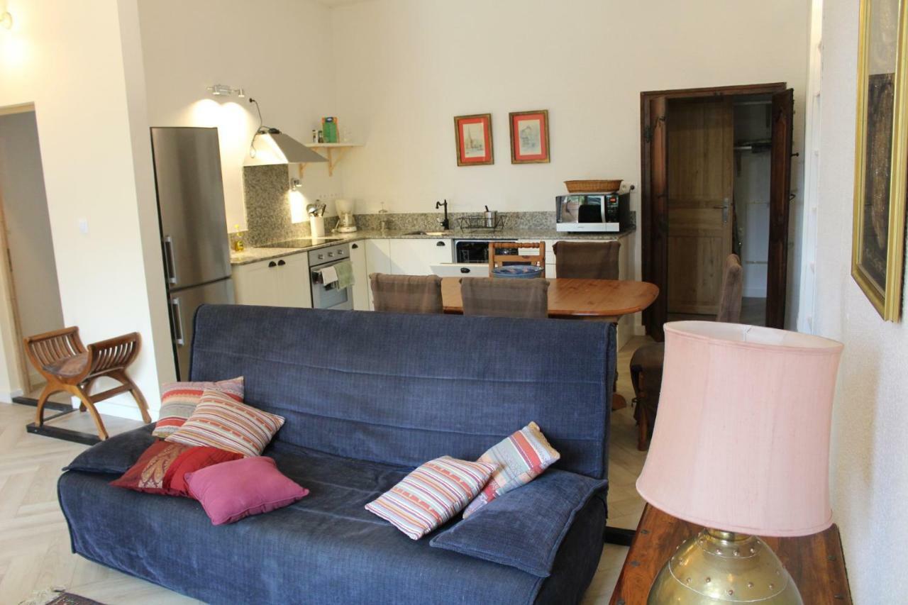 La Terrasse Apartment Reynès Екстериор снимка