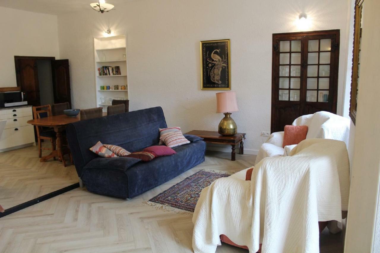 La Terrasse Apartment Reynès Екстериор снимка